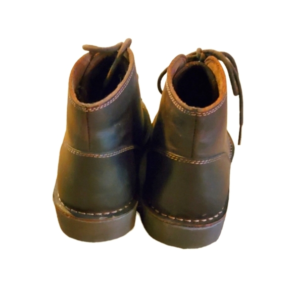Dockers Tussock Men's Leather Chukka Boots. - Picture 3 of 8
